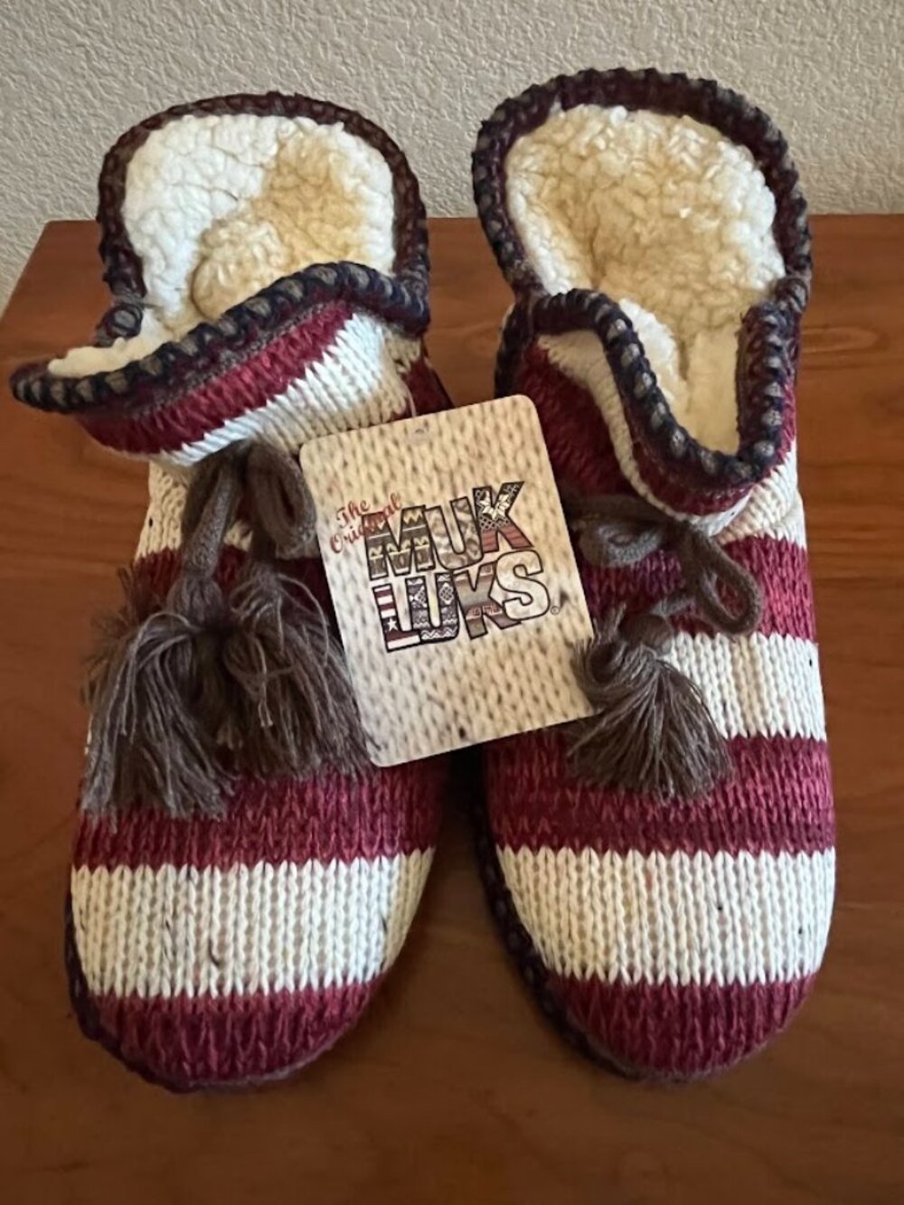 Muk Luks Nordic Bow Slipper Bootie NWT Size Small 5-6 Sherpa
